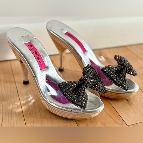 Betsey Johnson Shoes - Betsey Johnson Polly Silver Heels with Black Rhinestone Bow